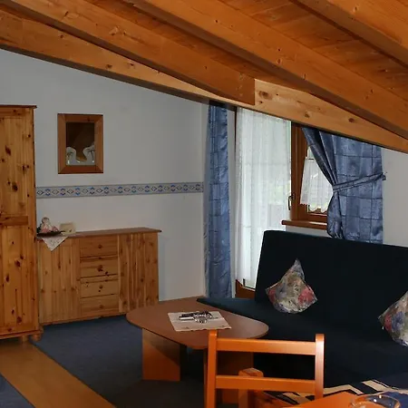 Гостевой дом Haus Hildegard Нойштифт-им-Штубайталь